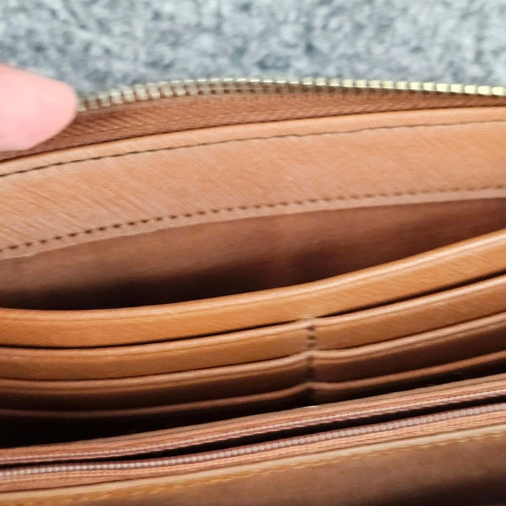 Fossil Wallet Womens Brown Leather Zip Around Accordion Credit Card Organizer